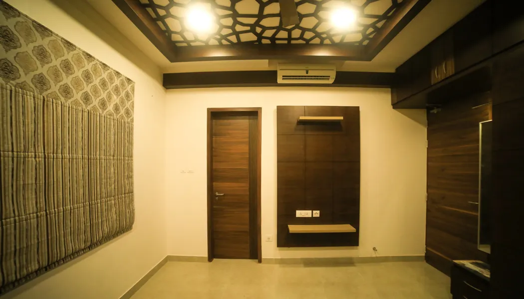 Room with CNC jaali false ceiling by Ploceus Designs